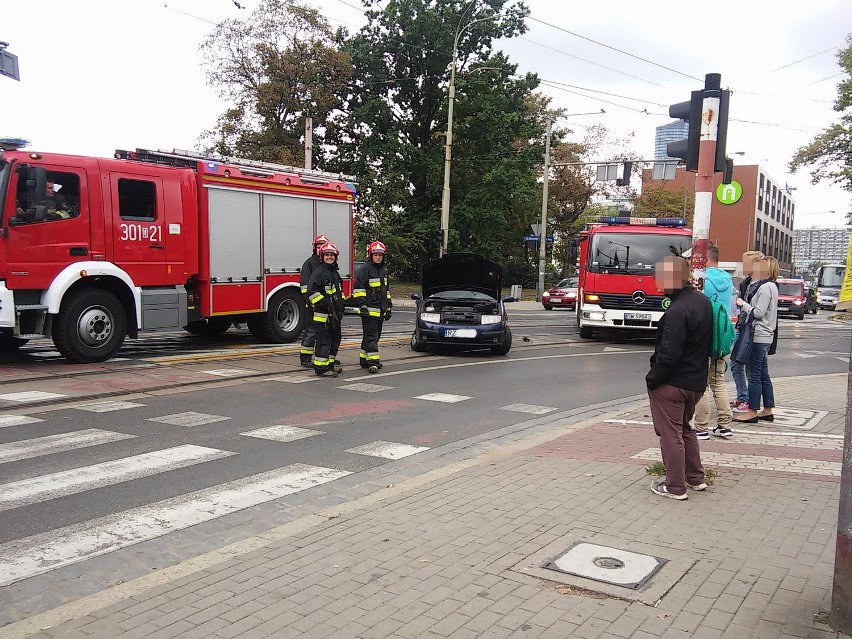 Wypadek na skrzyżowaniu Borowskiej i Glinianej