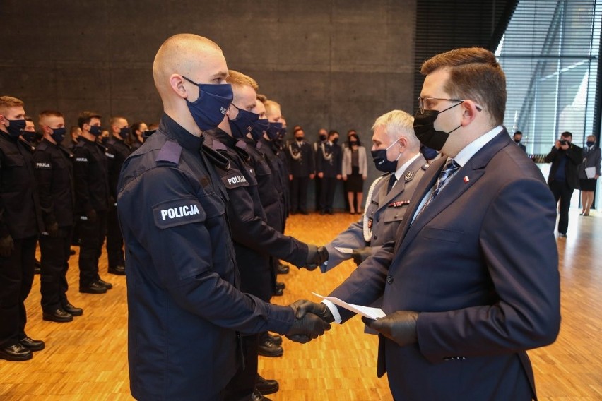 Kraków. Nowi policjanci będą służyć w Małopolsce