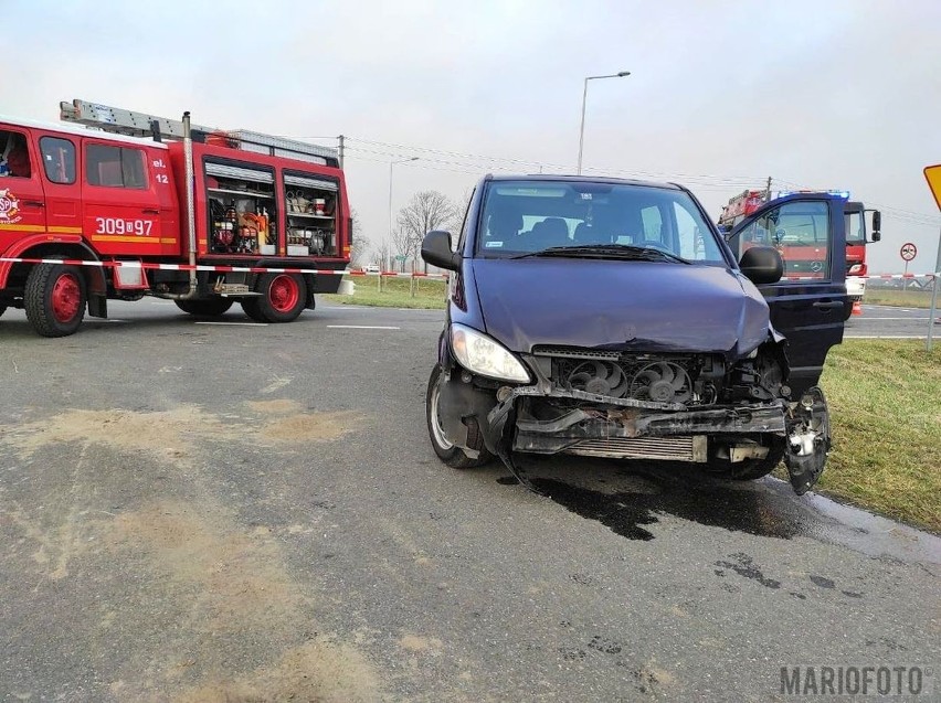 Wypadek na drodze krajowej nr 46 w Chrząstowicach.