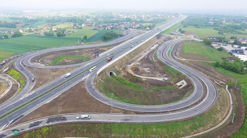 Węzeł Niepołomice. Wstrzymają ruch na autostradzie A4. Powodem montaż bramownicy