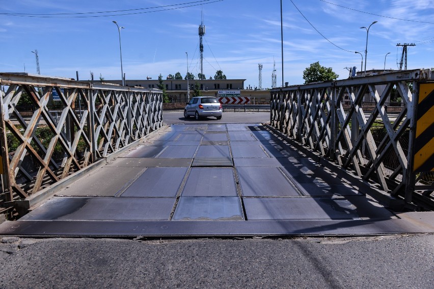 Przykład mosty tymczasowego w Gdańsku. Tutaj również...