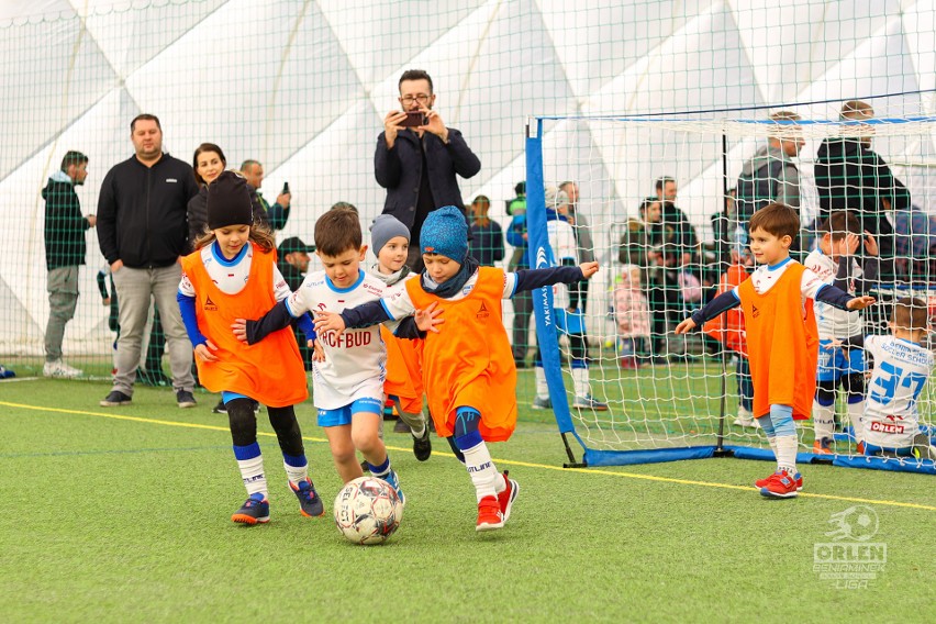 Pierwszy festiwal VI edycji ORLEN Beniaminek Soccer Schools Liga. Zagrało 57 drużyn i ponad 300 dzieci 