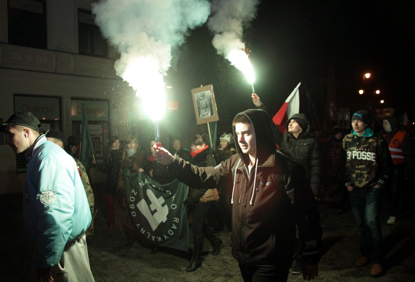 Dzień Żołnierzy Wyklętych. Marsz z udziałem ONR przeszedł przez Lublin 