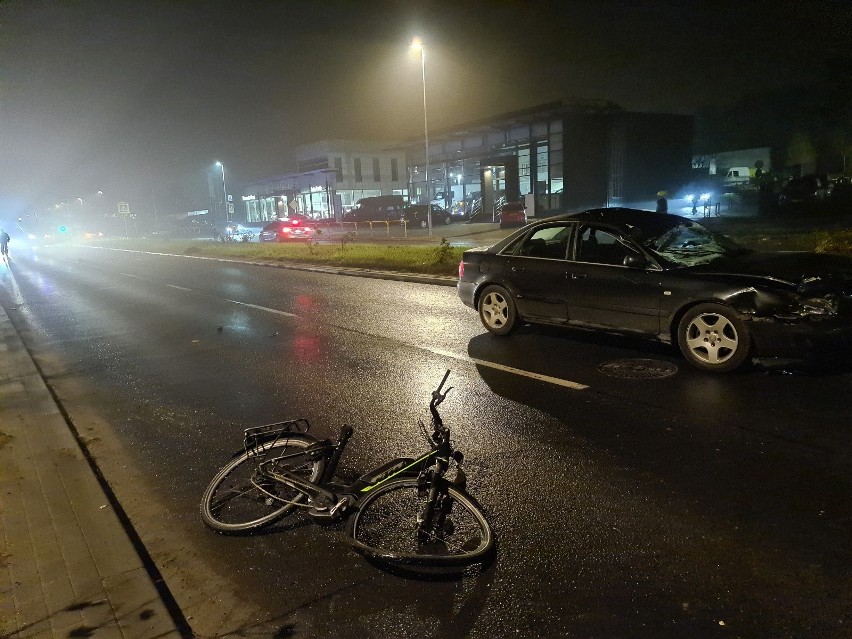 Potrącony na Szosie Chełmińskiej rowerzysta został w bardzo...