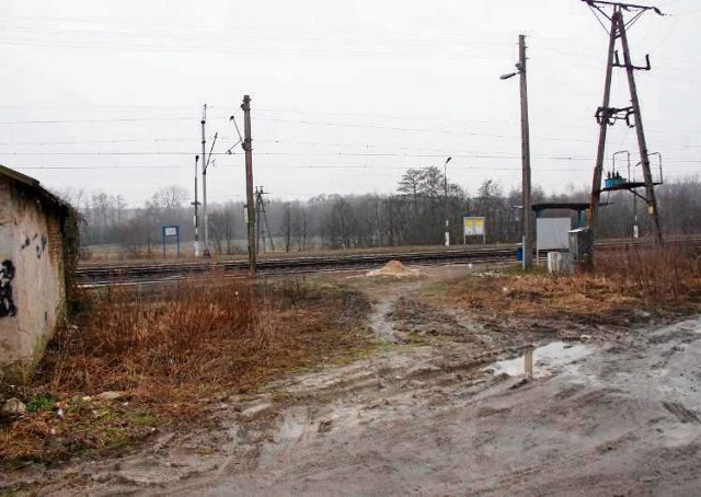 Stacja Szczepanowice nie zachęca do podróży