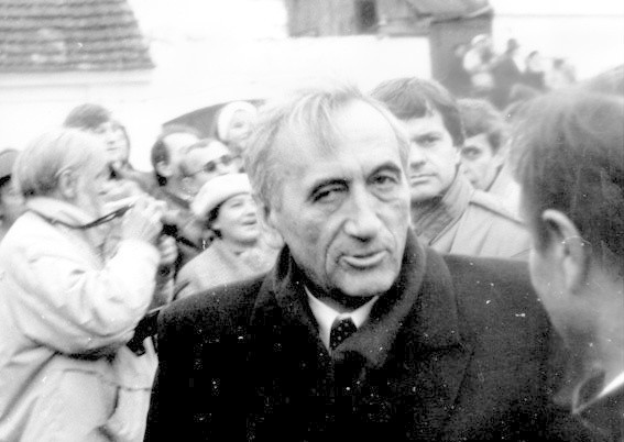 TADEUSZ MAZOWIECKI miał 86 lat