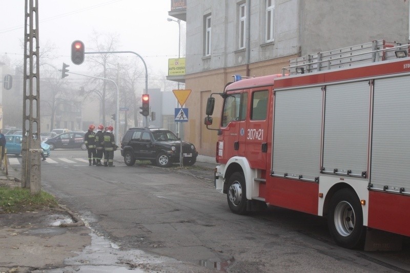 Wypadek na skrzyżowaniu ul. Rzgowskiej i ul. Piasecznej [zdjęcia]