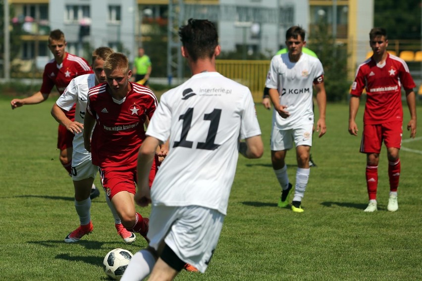 Centralna Liga Juniorów: Mimo kłopotów klubu - wiślacki tercet w grze [ZDJĘCIA]