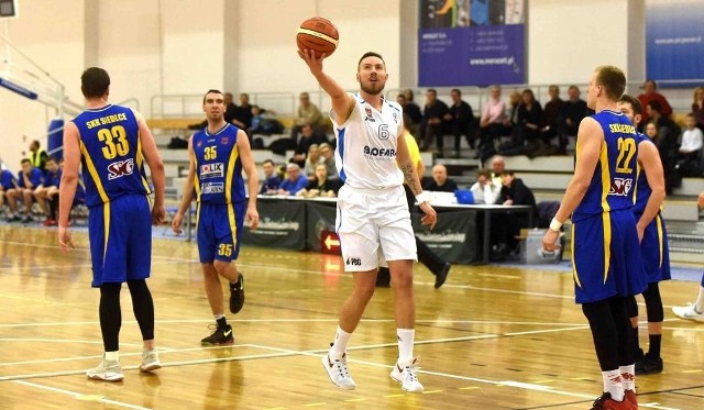 Filip Struski w pierwszym meczu w Stargardzie zdobył 13 punktów dla Biofarmu Basket