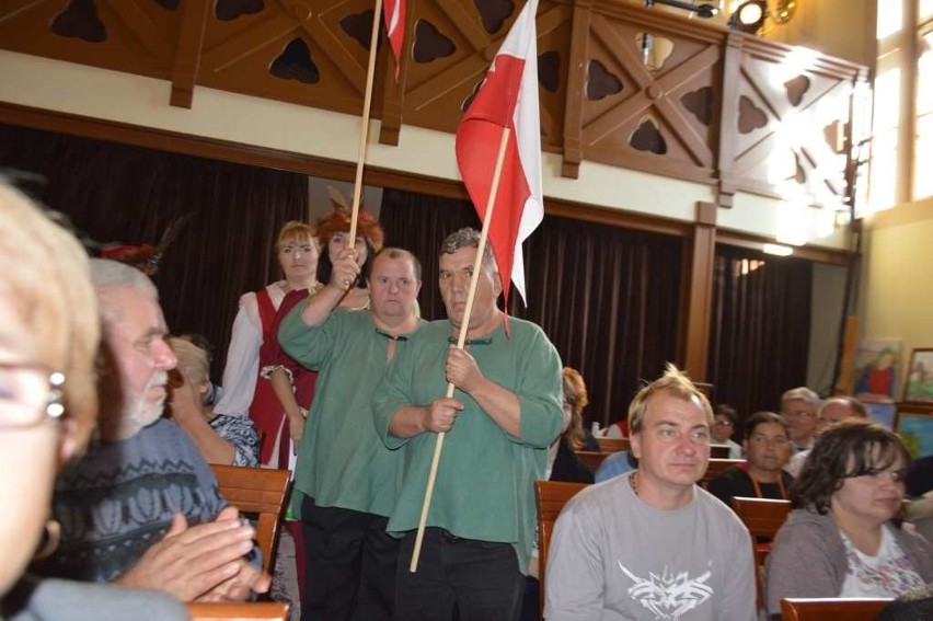 Finał III Małopolskiego Konkursu Artystycznego im. Marii Grucy. Nagrodzeni za barwy niepodległości