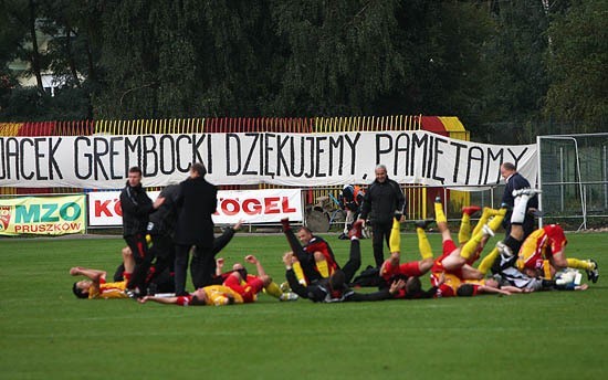 Znicz Pruszków 4:1 Flota Świnoujście