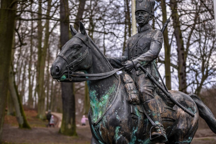 Pomnik Tatara RP przejdzie gruntowną renowację. Naprawa...