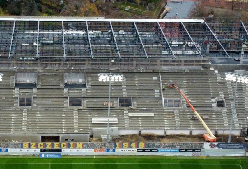 Stadion Pogoni - stan prac 19 listopada 2021.