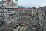 Stary Rynek w Poznaniu wciąż rozkopany. Jak postępują prace? Kiedy koniec przebudowy? Zobacz zdjęcia