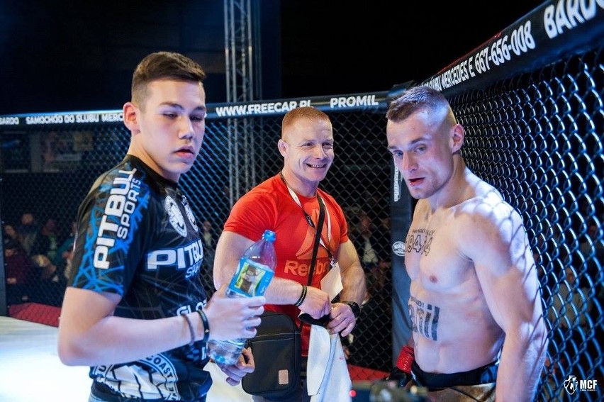 Jakub Maik bramkarz Powiślanki Lipsko powalczy w gali MMA (ZDJĘCIA)