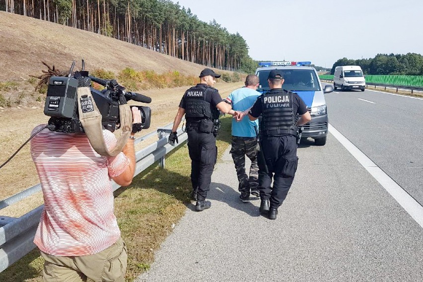 Telewizyjna ekipa Polsatu - Artur Borzęcki, Maciej...