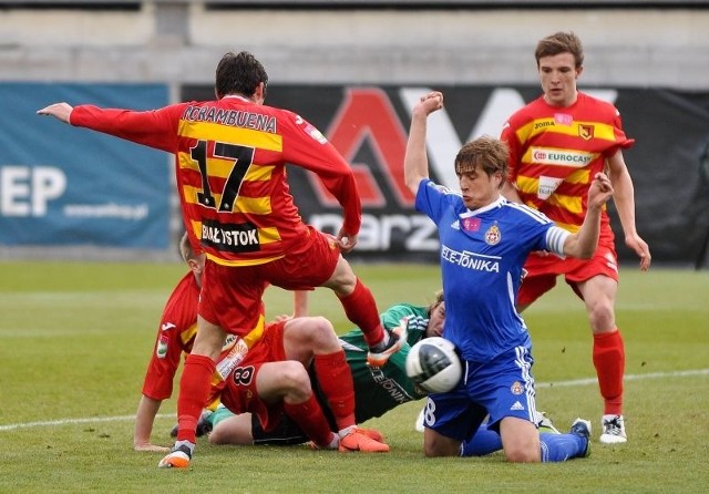 Mecz Wisła - Jagiellonia. Transmisja online. W ostatnim meczu między Jagiellonią a Wisłą Kraków zwyciężyli żółto-czerwoni 1:0. Taki wynik dziś byłby wymarzony.