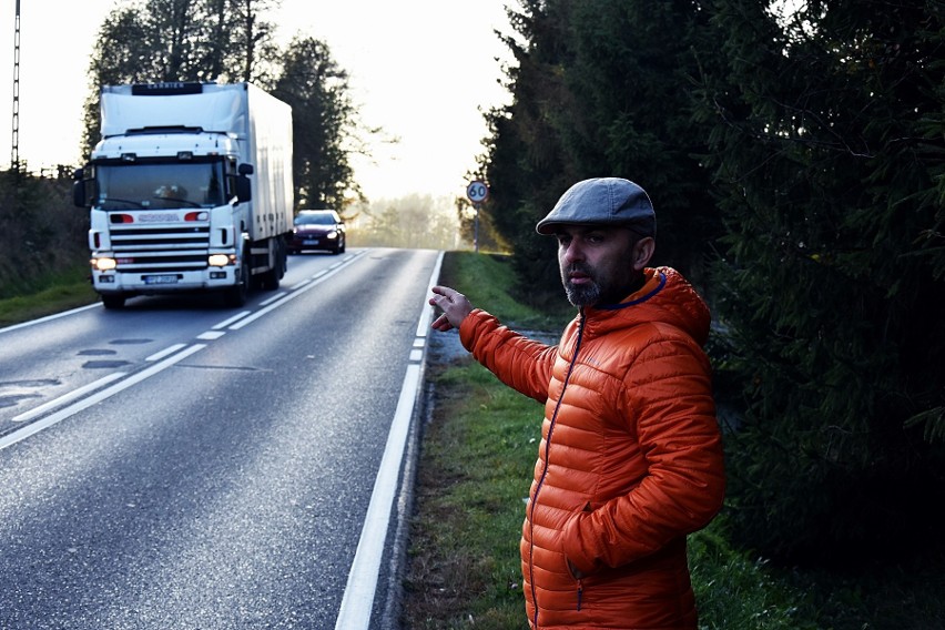 Po interwencji posłanki Barbary Bartuś w Dominikowicach auta nie zwalniają 