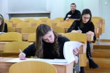 Konkurs W Świecie Matematyki [ZDJĘCIA] 11. edycja rywalizacji dla uczniów liceów i szkół zawodowych na Politechnice Łódzkiej