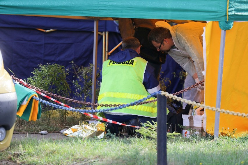 Goniądz: Zabójstwo. Mąż zastrzelił żonę, a później siebie (zdjęcia, wideo)