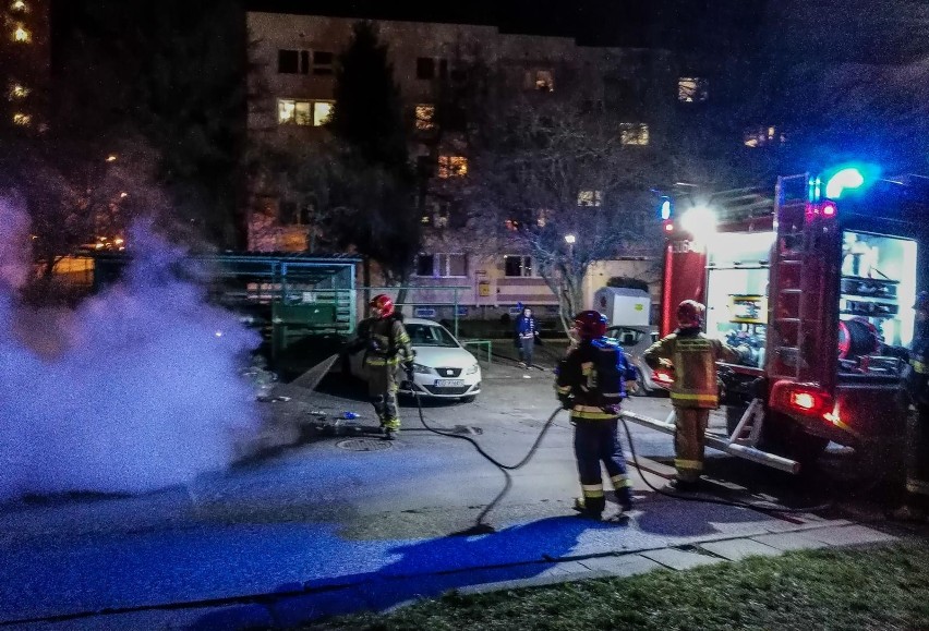 Pożar śmietnika na gdańskiej Morenie 4.04.2020