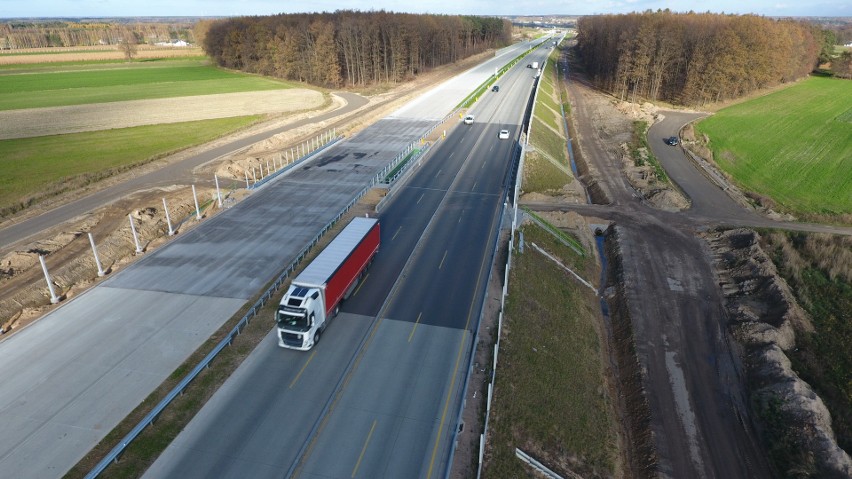Od 18 listopada kierowcy jadący jezdnią w kierunku Katowic...