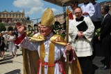 Abp Jędraszewski: Politycy swoim zachowaniem wyrządzają nam krzywdę