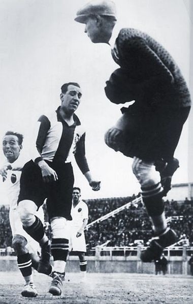 Ricardo Zamora w latach 1919-1922 był zawodnikiem wielkiej...