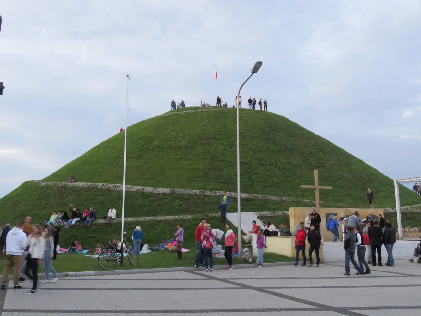 Noc spadających gwiazd pod Kopcem w Piekarach [ZDJĘCIA]