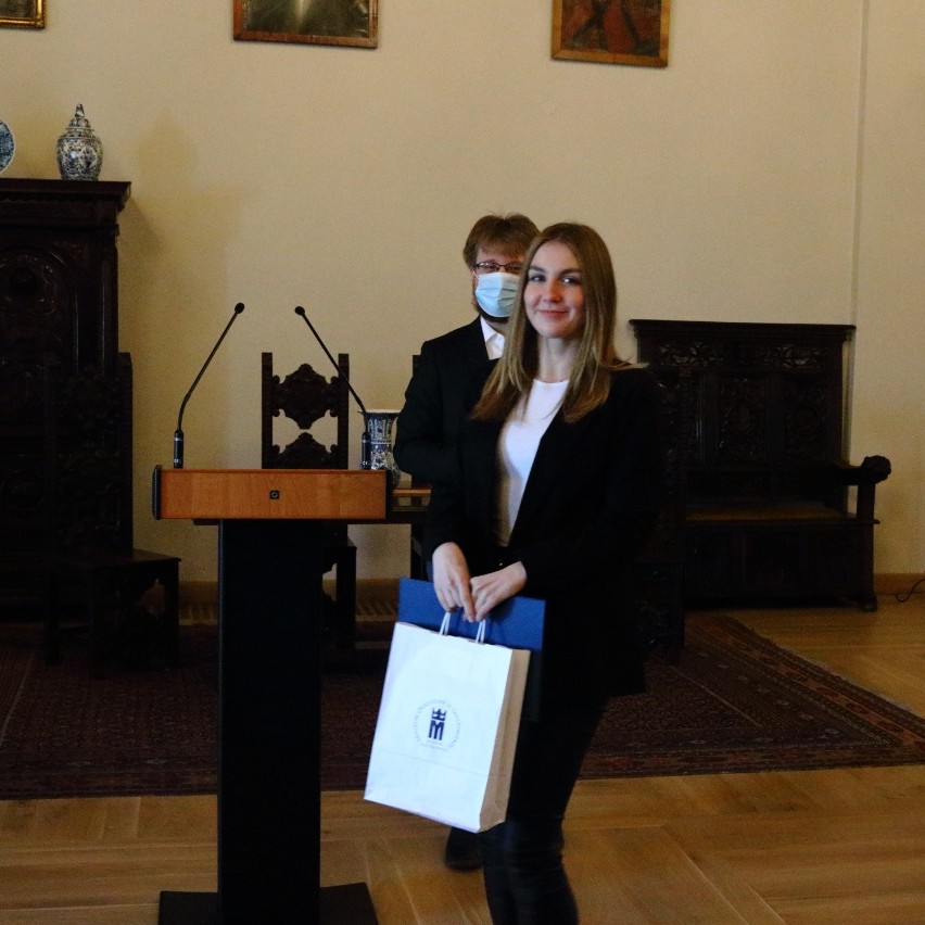 Sandomierscy uczniowie laureatami międzynarodowego multimedialnego konkursu „Castles&Regions”
