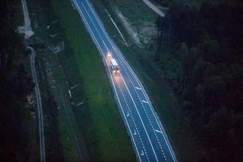 Słupsk w 2015 roku nocą z lotu ptaka. Zobacz zdjęcia i wideo 