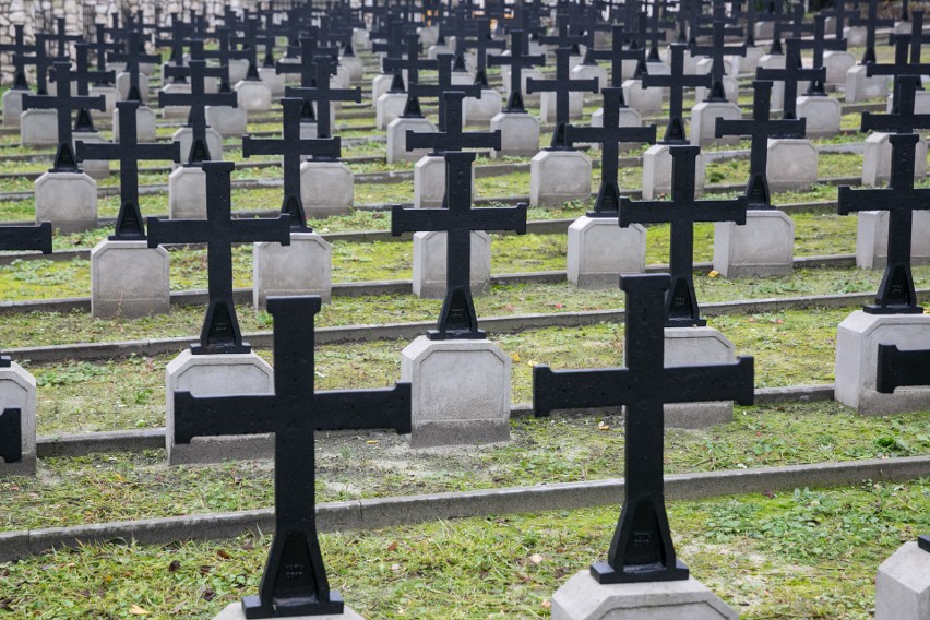 Kraków. Uroczyste poświęcenie cmentarza w Łagiewnikach