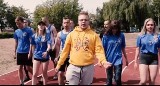 Kielecki Mechanik nagrał ciekawy teledysk. W ten sposób uczcił 30-lecie sekcji lekkoatletycznej w tej szkole [WIDEO, ZDJĘCIA]