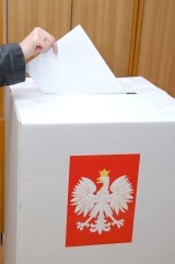 Około 1800 osób trafi do obwodowych komisji wyborczych w Bydgoszczy. Będą podwyżki dla członków komisji