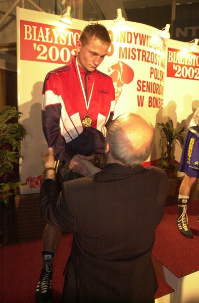 Na amatorskim ringu Paweł Głażewski wielokrotnie stawał na podium mistrzostw Polski