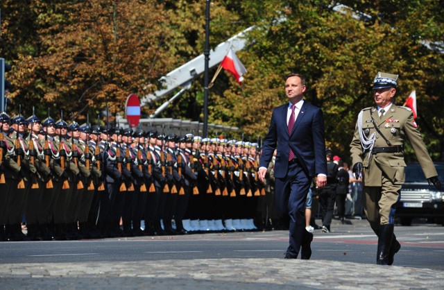 Defilada wojskowa w Warszawie 2015