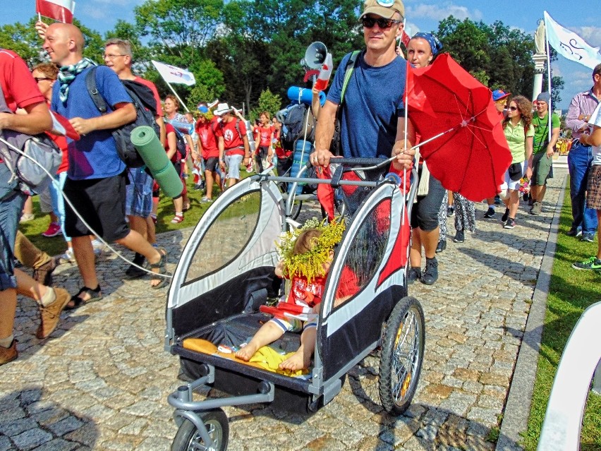 Pielgrzymka Łódzka 2016. Pielgrzymi z Łodzi na Jasnej Górze