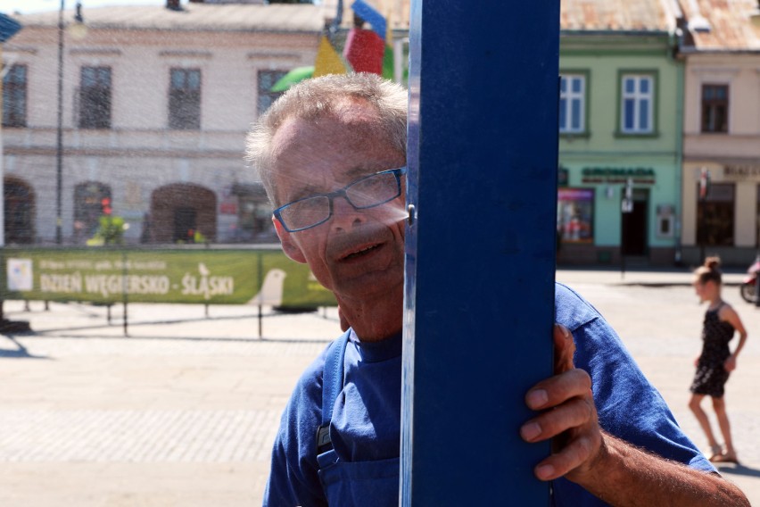 Nowy Sącz. Żar lał się z nieba [ZDJĘCIA, WIDEO]