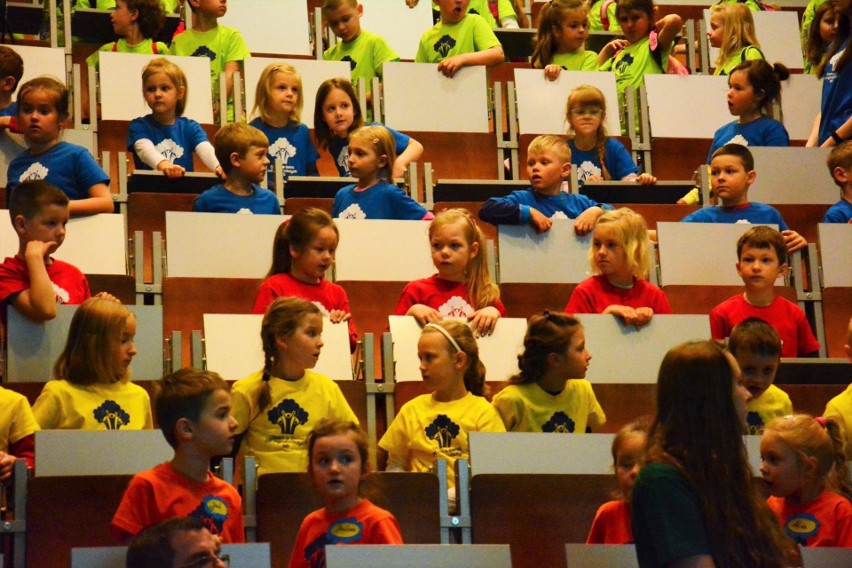 I Kongres ekologiczny dla przedszkolaków w Kielcach. Uczyły się jak dbać o środowisko [WIDEO, ZDJĘCIA]