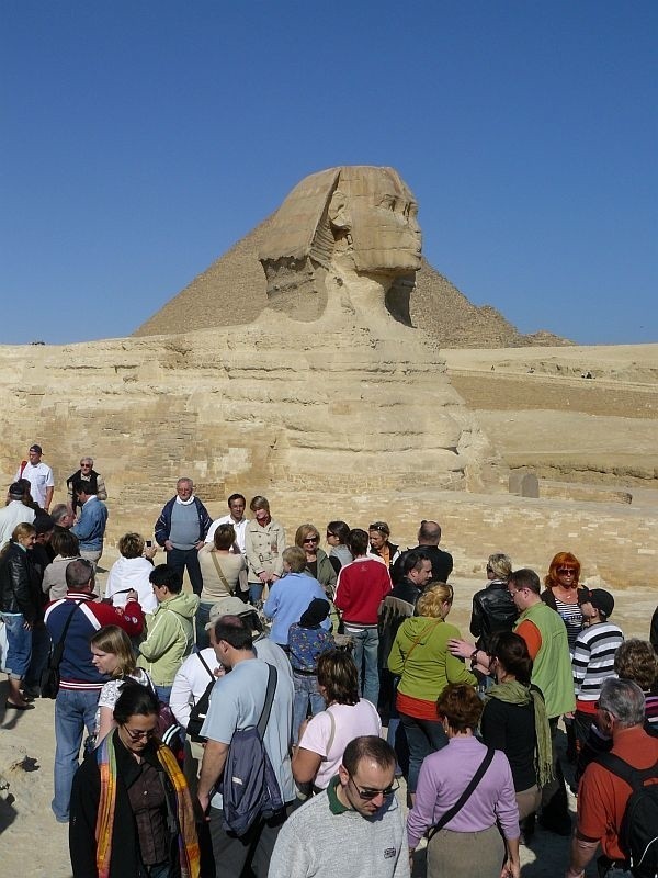 W cieniu Sfinksa i piramid