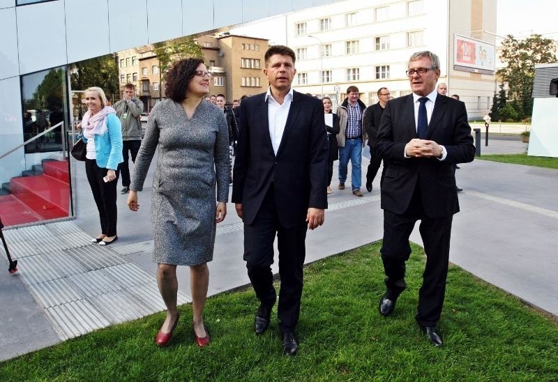 Konferencja Nowoczesnej odbyła się przed Centrum Filmowym w...