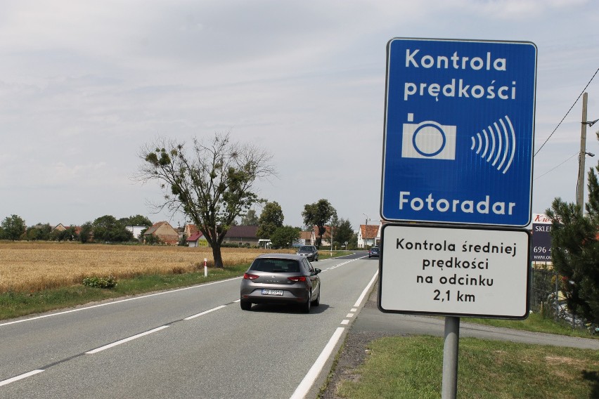 W Polsce mamy 400 fotoradarów, 30 punktów z odcinkowym...