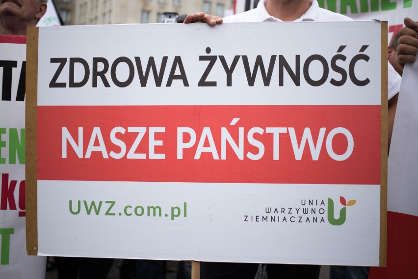 Warszawa: Rolnicy protestowali przeciwko niskim cenom skupu