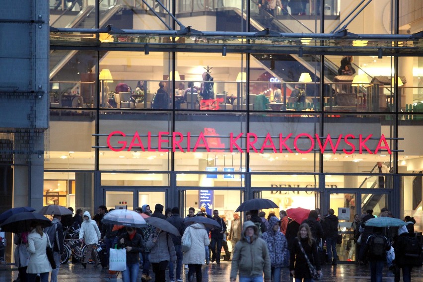 Zielone Świątki - niedziela 19.05.2013. Sklepy, supermarkety i centra handlowe zamknięte