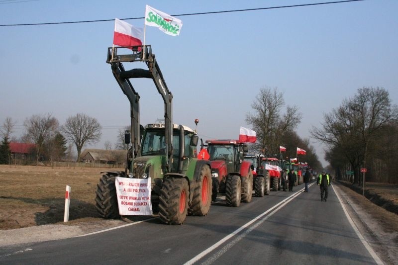 Rolnicy protestują w Nurze