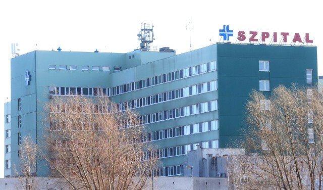 Mazowiecki Szpital Specjalistyczny na Józefowie był największym ogniskiem koronawirusa w regionie radomskim i jednym z największych w kraju.