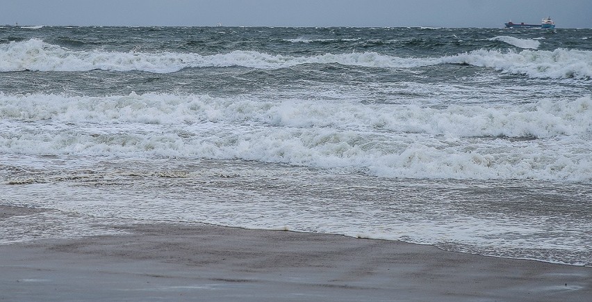 Wichura na Pomorzu. Plaża w Brzeźnie