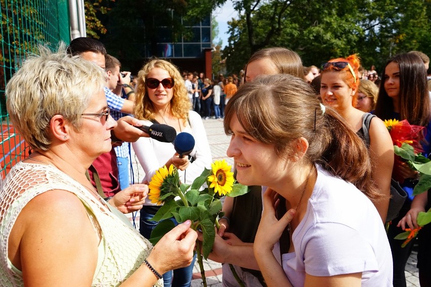 Ostatnia buła u Pani Ani, czyli pożegnanie sklepiku Hades w...