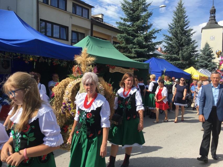 Dożynki w gminie Łagów. Mieszkańcy podziękowali za plony [WIDEO, ZDJĘCIA]