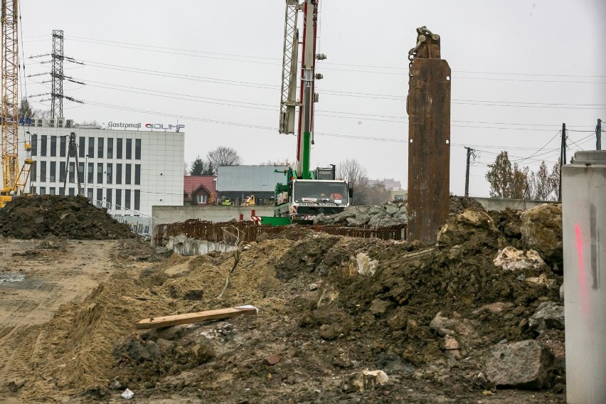 Kraków. Budowa Trasy Łagiewnickiej: Prace dotarły do ulicy Zakopiańskiej. Będą utrudnienia [ZDJĘCIA]